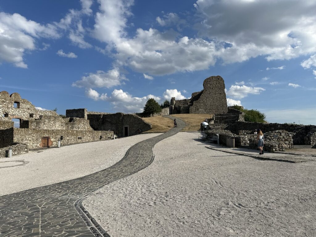 Castle devin new