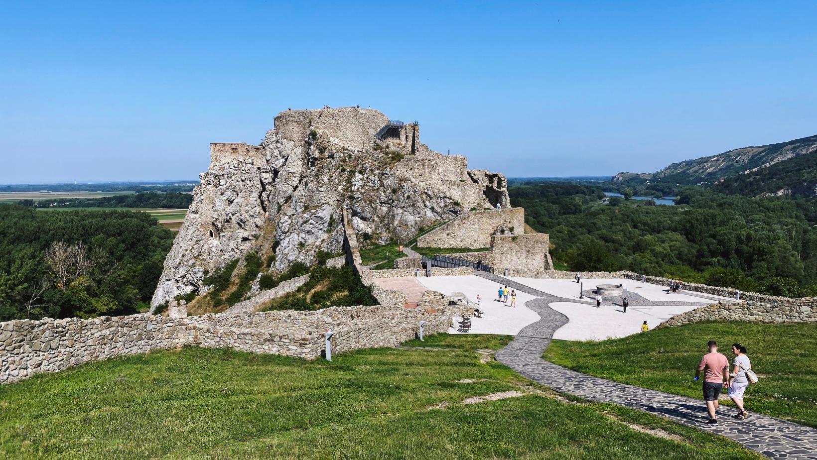 Davin Castle