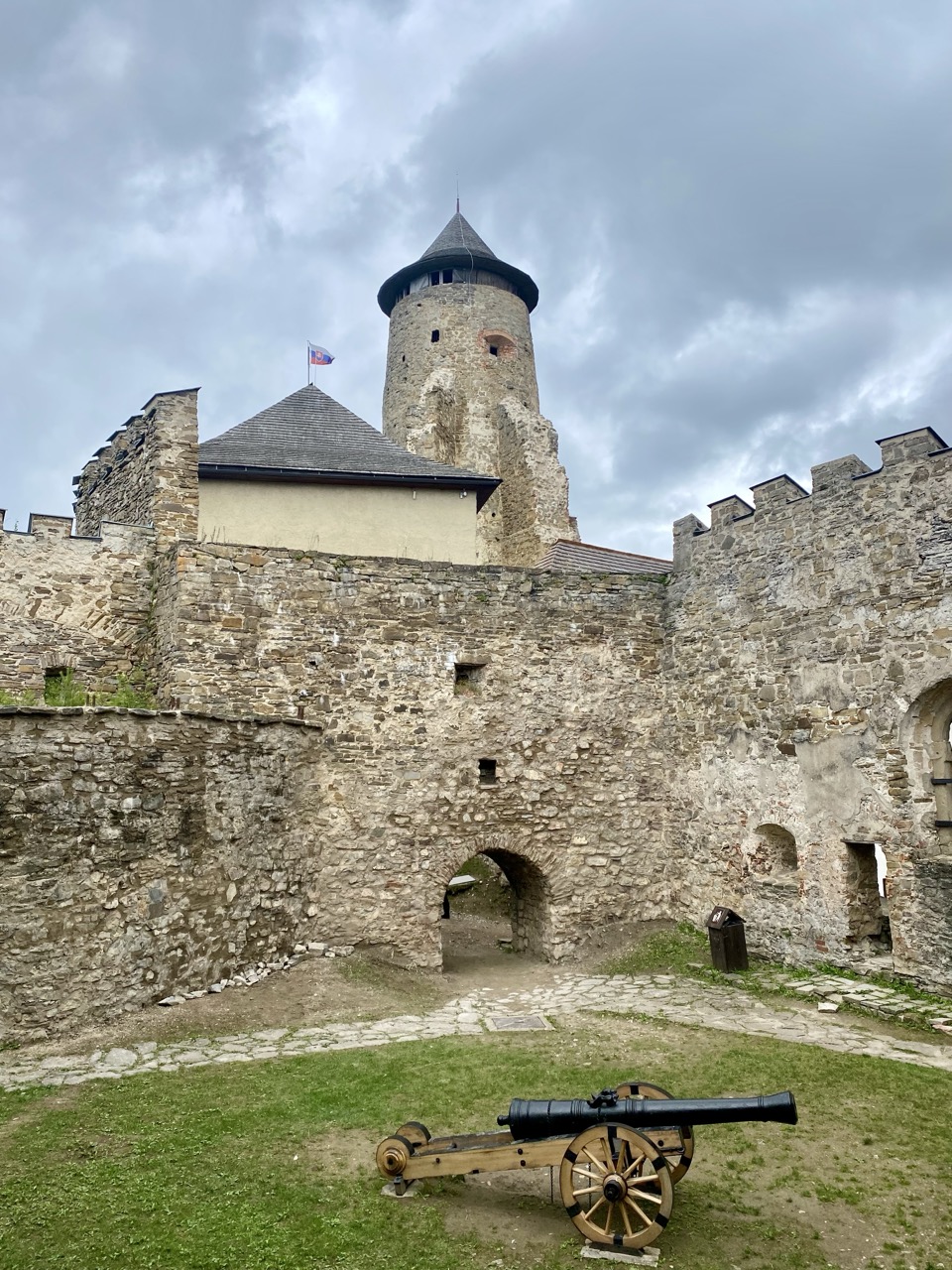 Castle stara lubpvna slovakia
