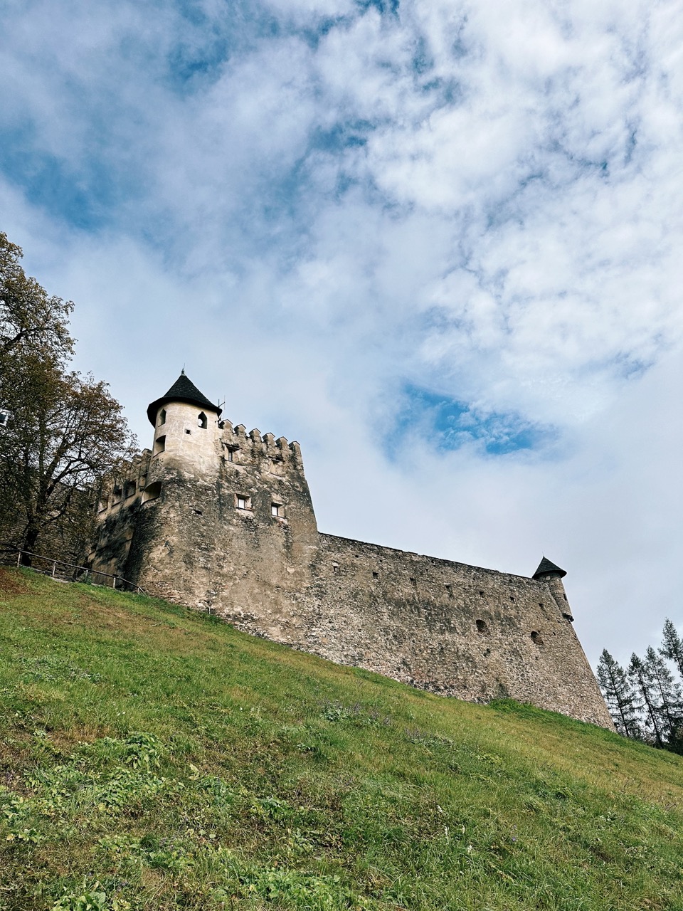Castle stara lubpvna slovakia