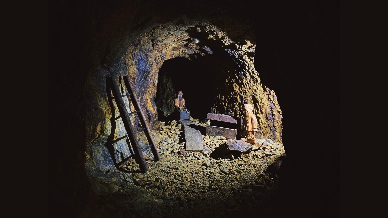 Opal Mines Slovakia