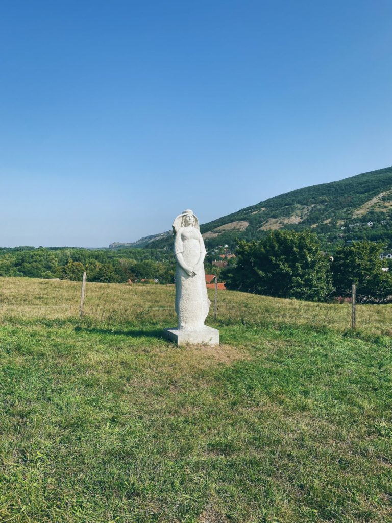 Statue devin Castle