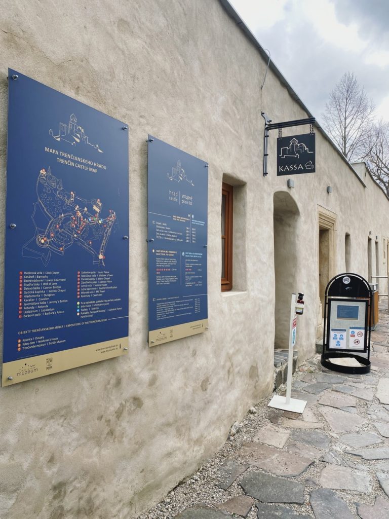 Tickets trencin Castle large