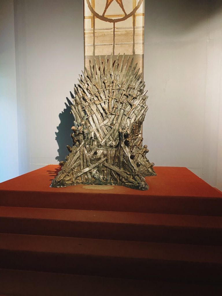 Iron throne Lokrum