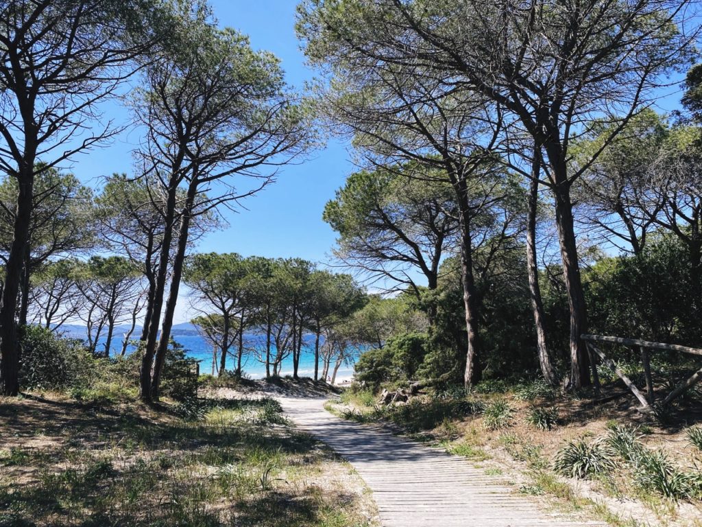 Maria Pia Beach entrance