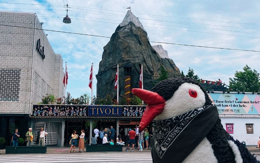 Tivoli garden Copenhagen featured