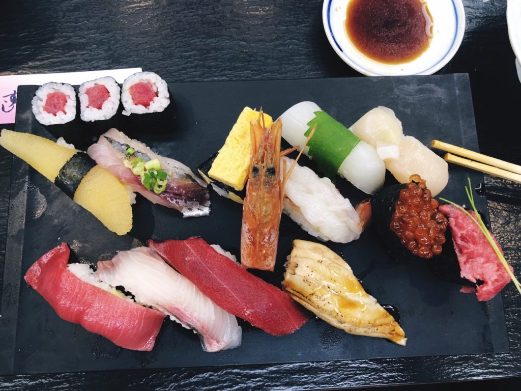 Sushi tokyo