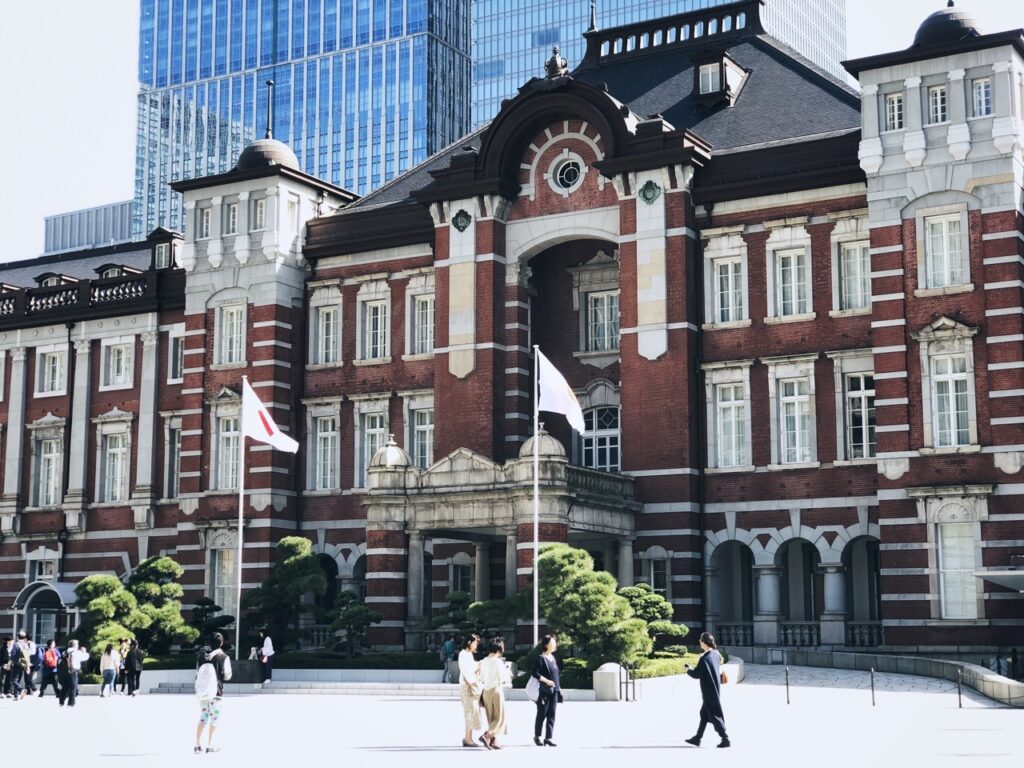 Tokyo train station