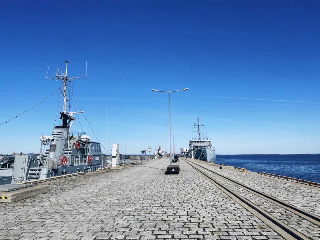 Lennusadam outside exhibition