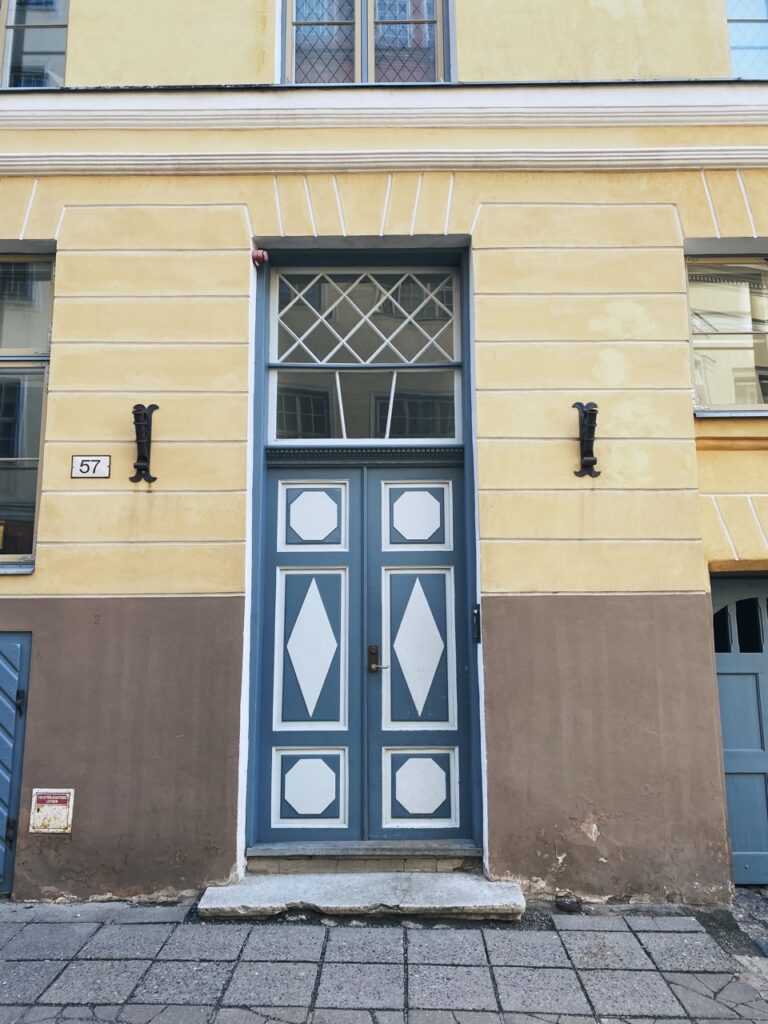 Tallinn colorful doors