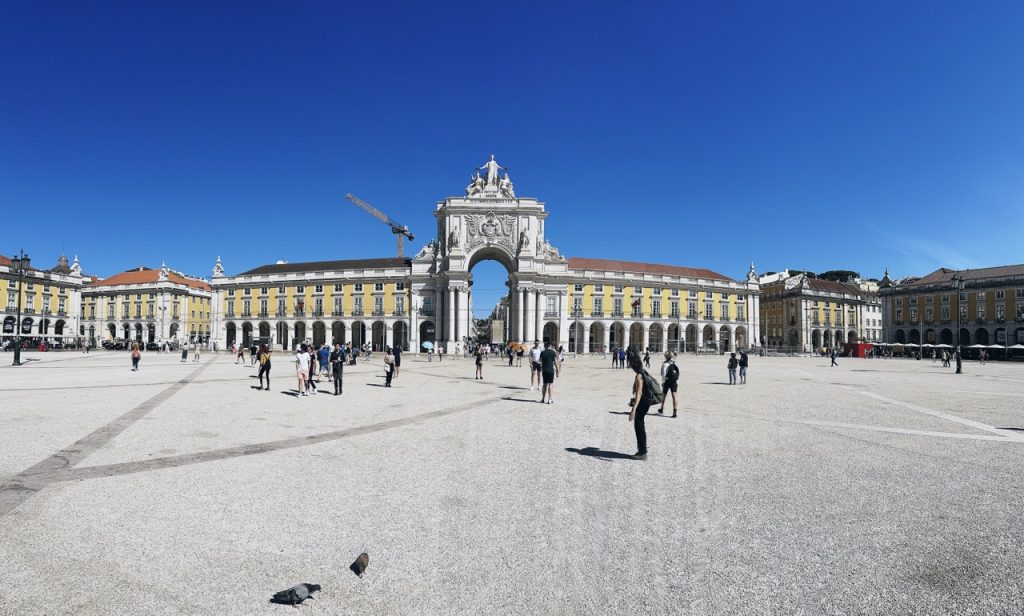 Portugal explore