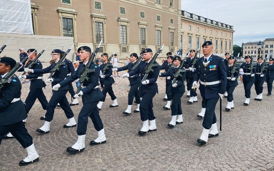 Sweden royal Guards featured