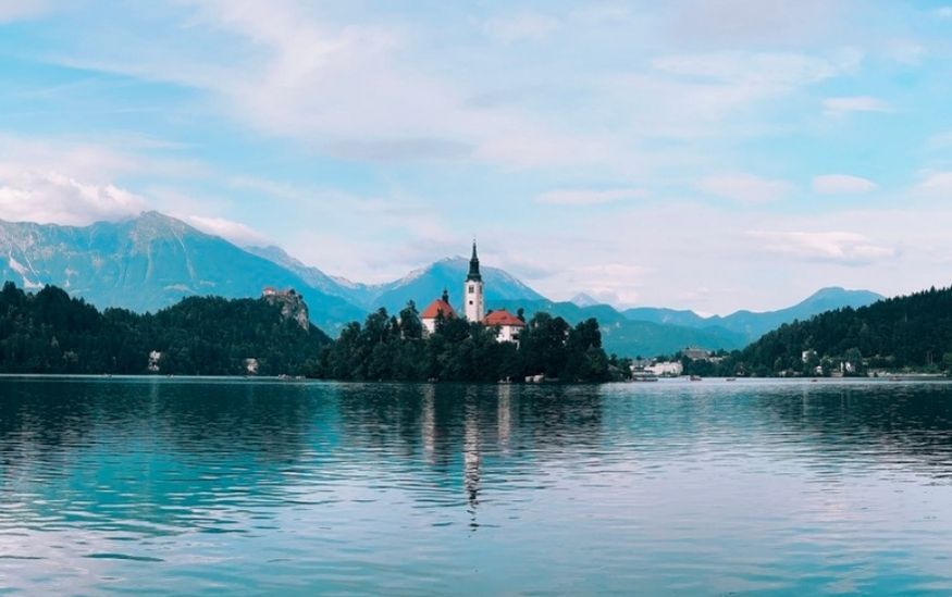 Guide to Lake Bled featured