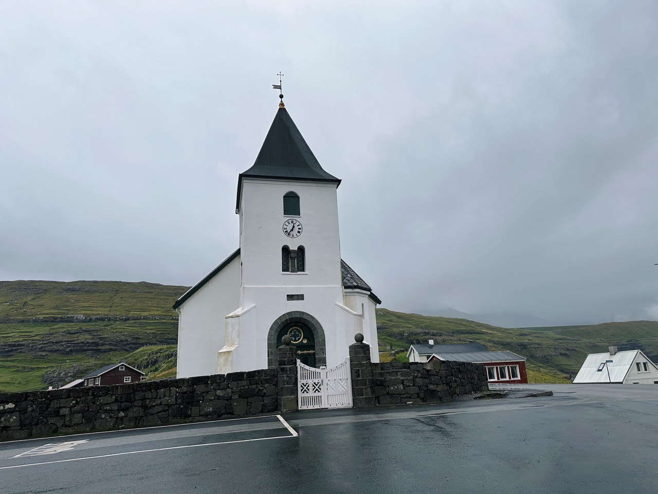 Eidi Hike Faroe islanmd