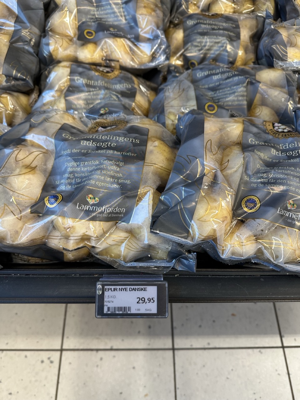 Faroe island grocerry Shopping
