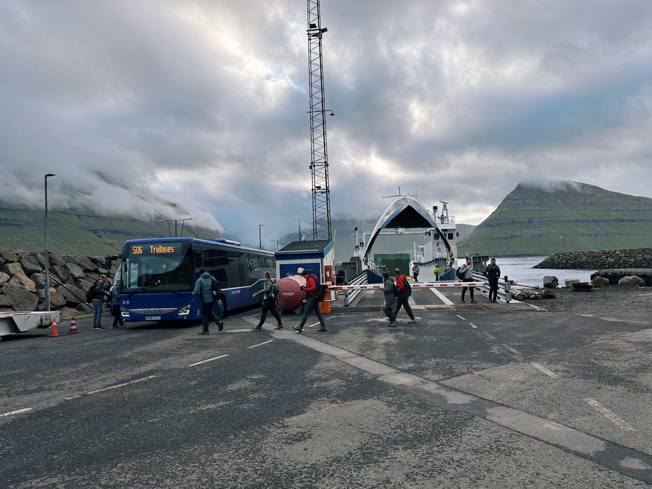 Kallur Lighthouse hike