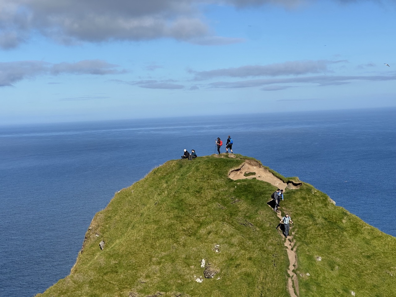 Kallur Lighthouse hike