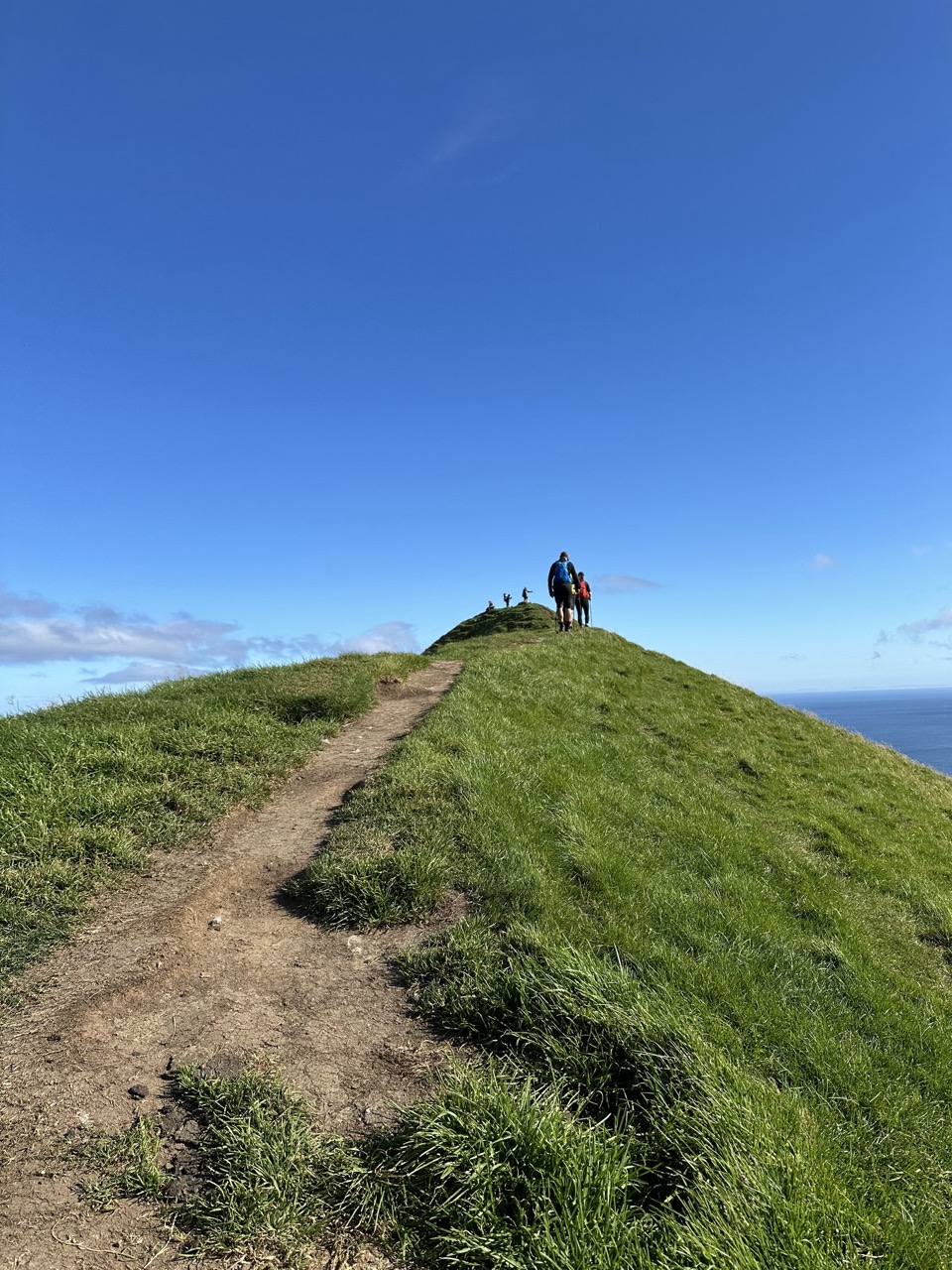 Kallur Lighthouse hike