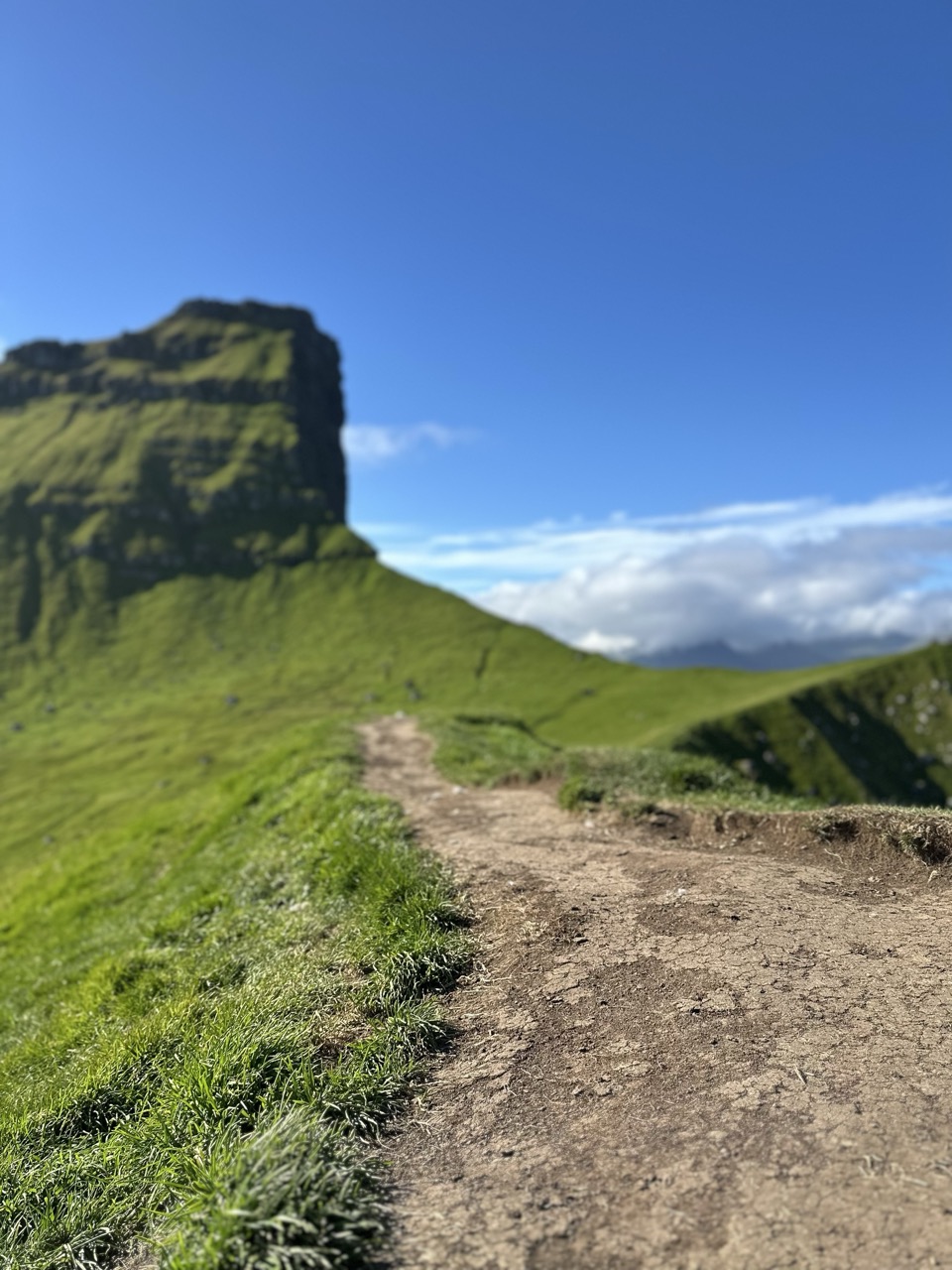 Kallur Lighthouse hike