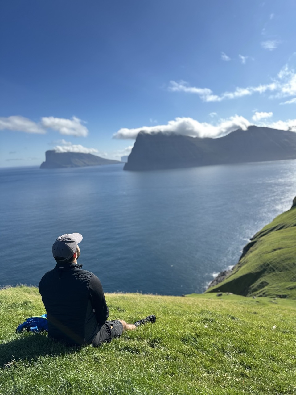Kallur Lighthouse hike