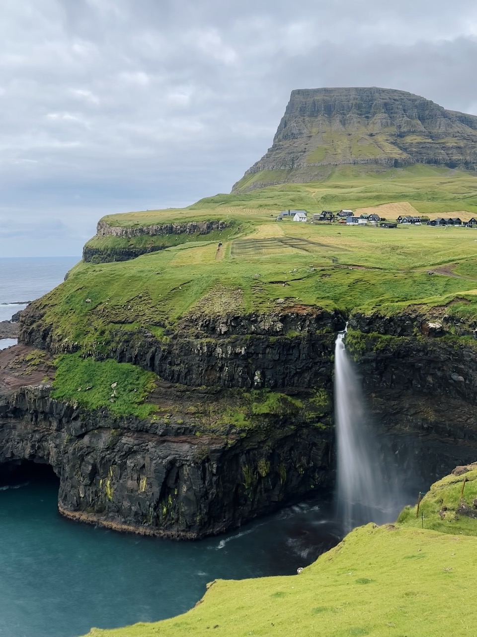 Mulafossur Waterfall visit