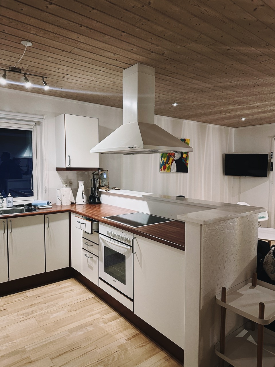 Torshvan Apartment