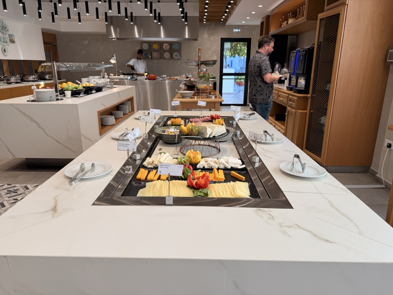Anemi Hotel review