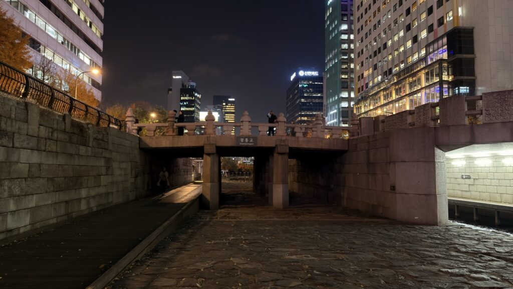 Cheonggyecheon Stream seoul