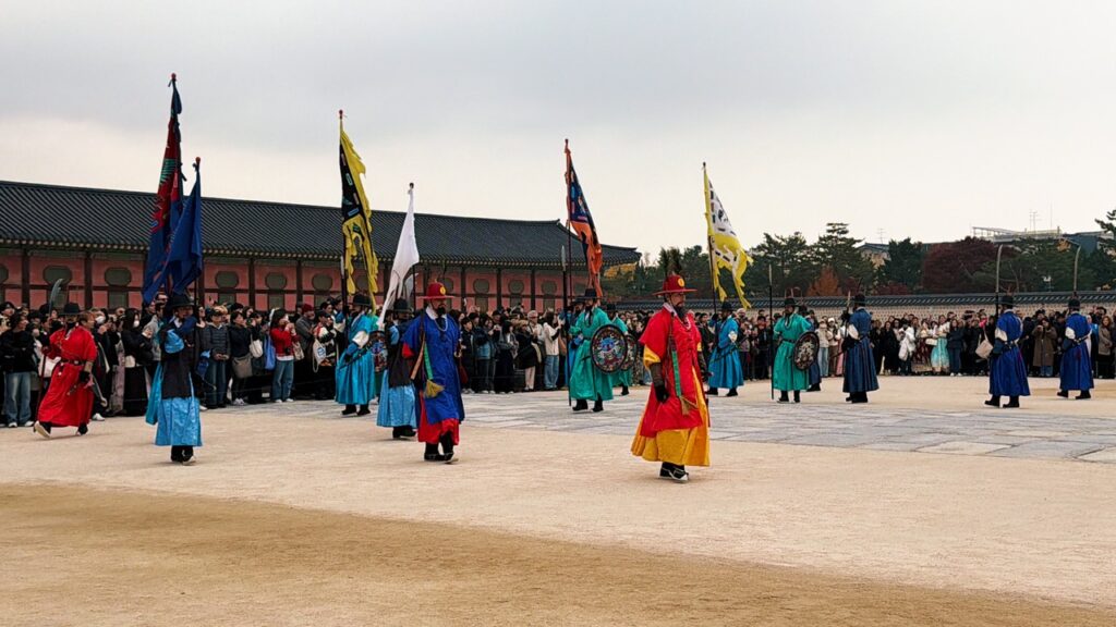 Gyeongbokgung Palace guards Seoul