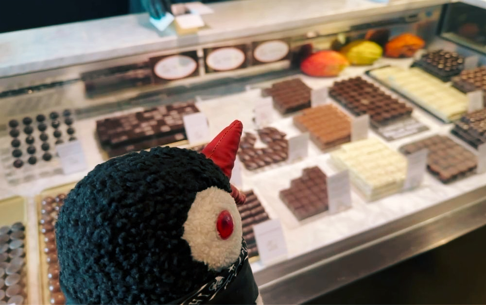 Belgian Chocolate village brussels lifeguin featured