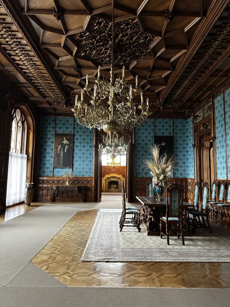 Lednice Castle Travel Guide