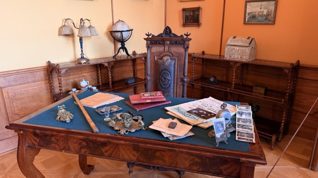 Lednice Castle Travel Guide