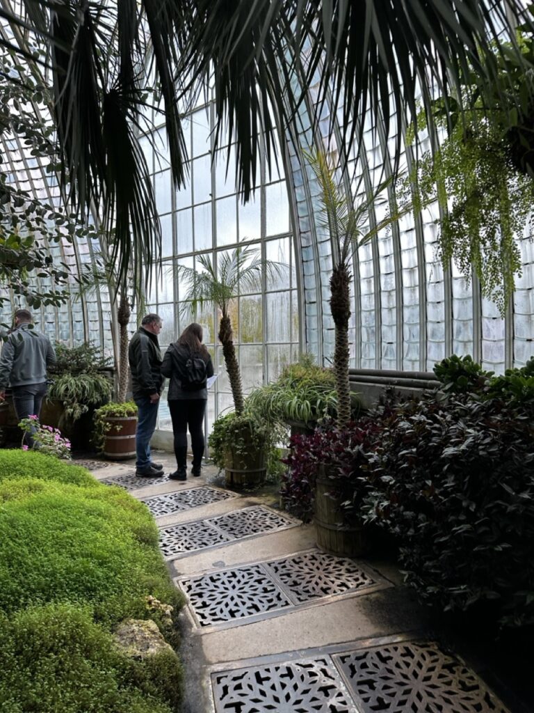 Lednice Castle Travel Guide
