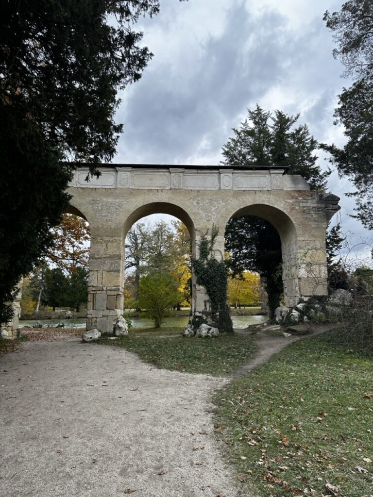 Lednice Castle Travel Guide