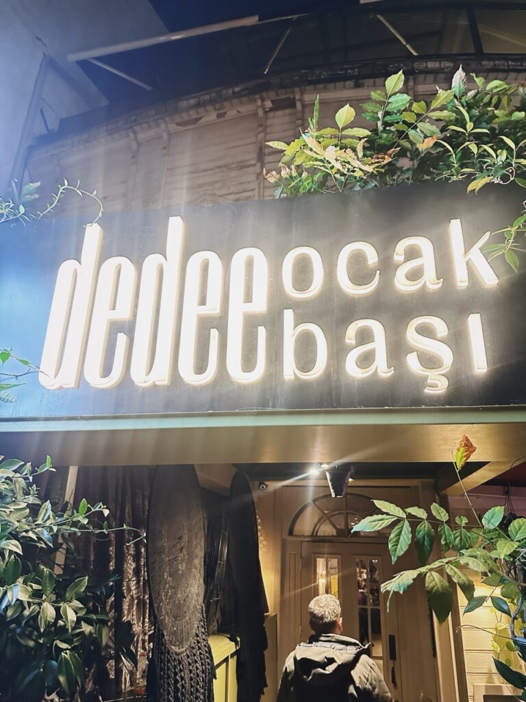 Dedee restaurant Istanbul