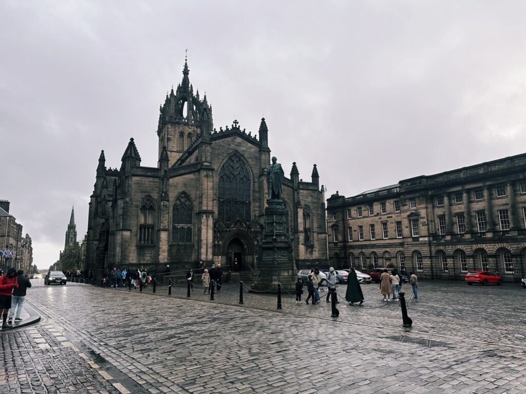 Edinburgh Guide