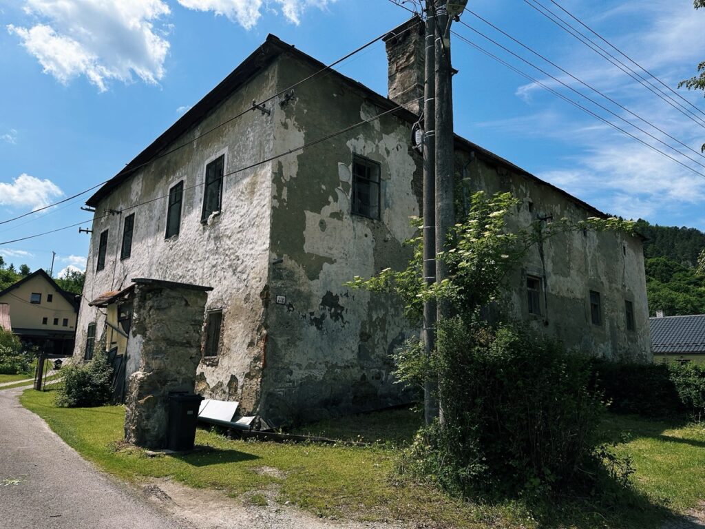 Hiking sulovske Skaly slovakia