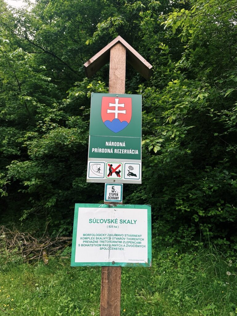 Hiking sulovske Skaly slovakia