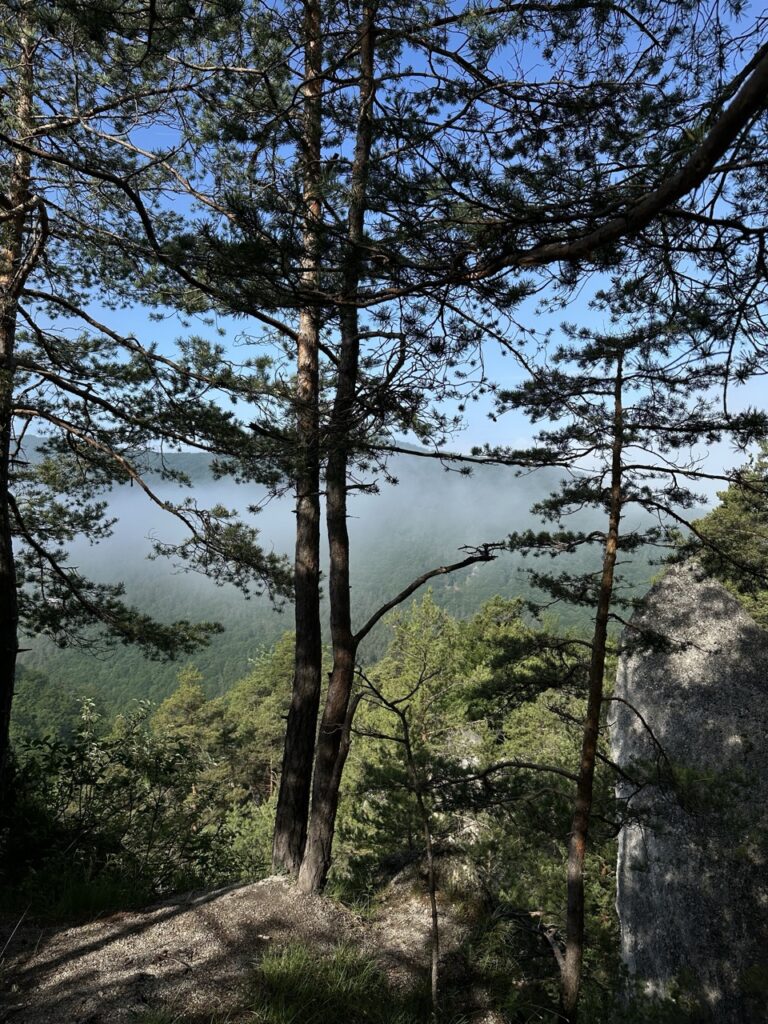Hiking sulovske Skaly slovakia