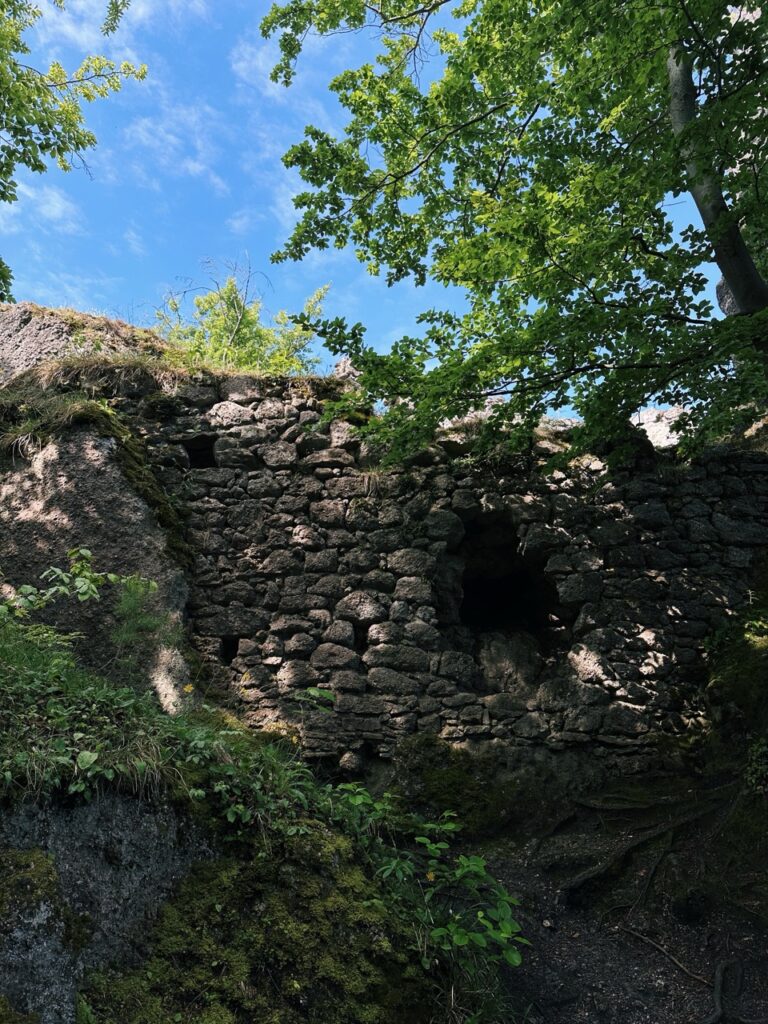 Hiking sulovske Skaly slovakia