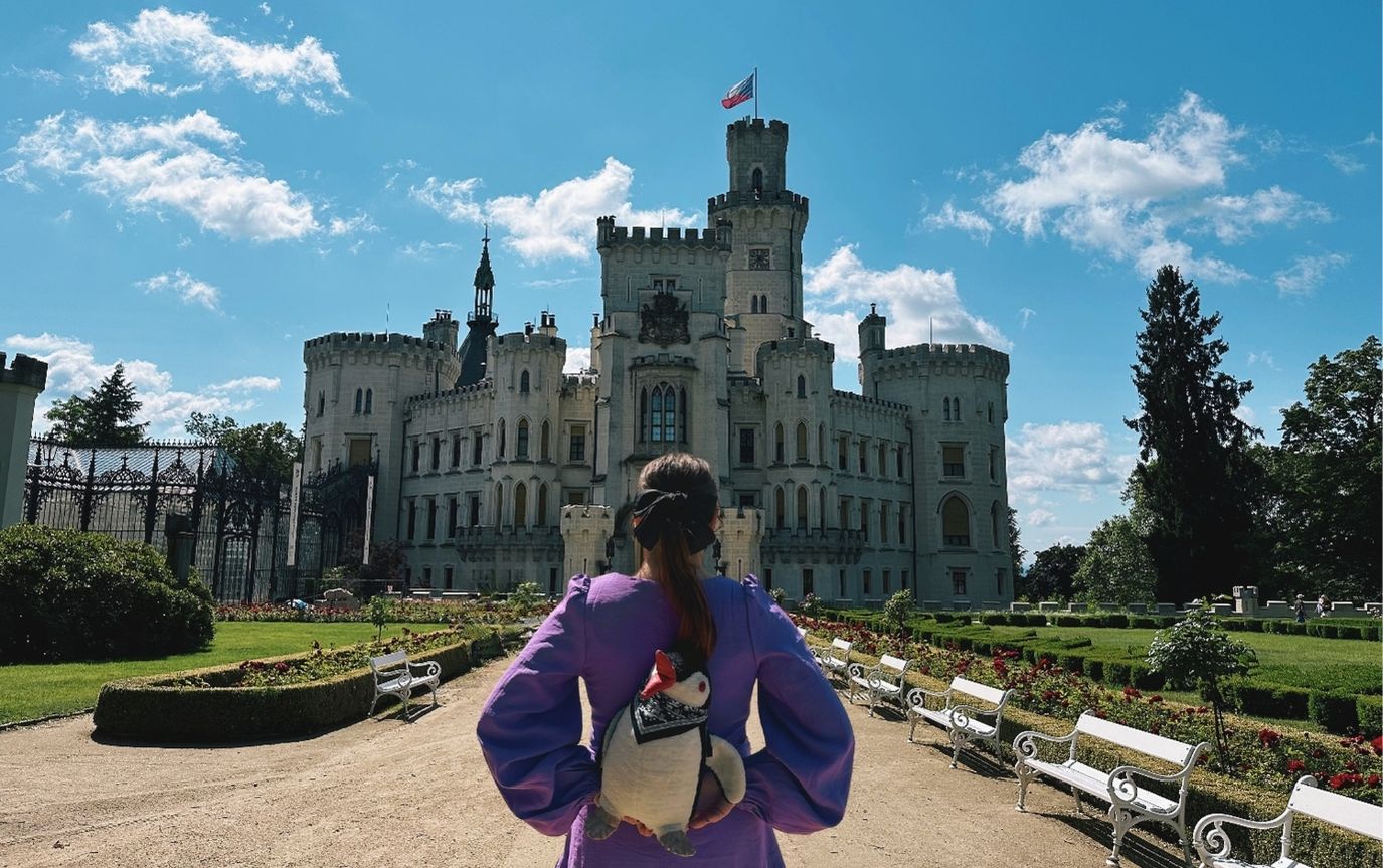 Hlouboka Castle featured