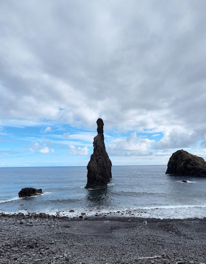 Janela rock formations madeira
