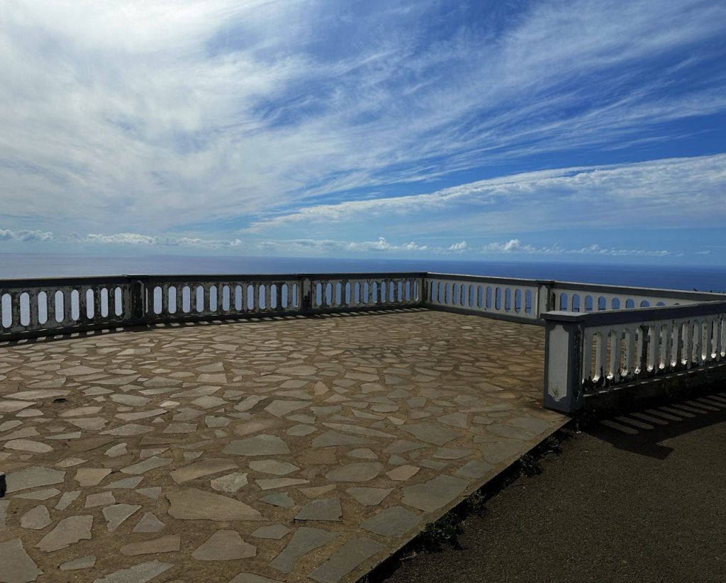 Madeira miradouro fio