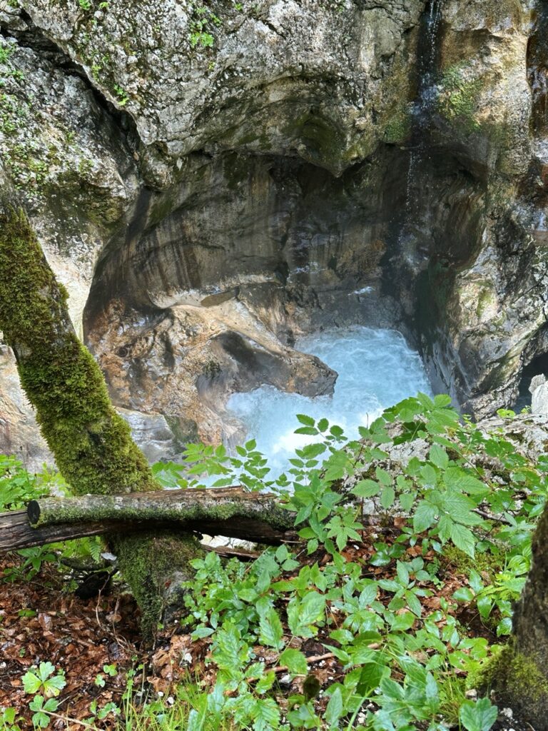 Mostnice Waterfall hike