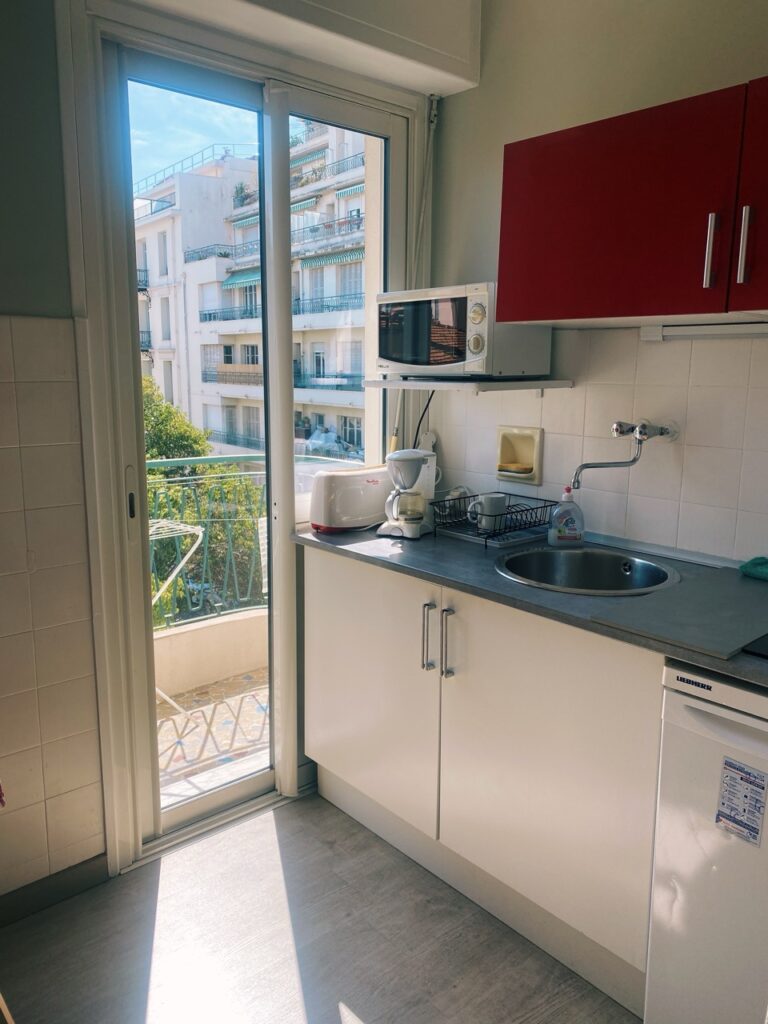 Nice france airbnb