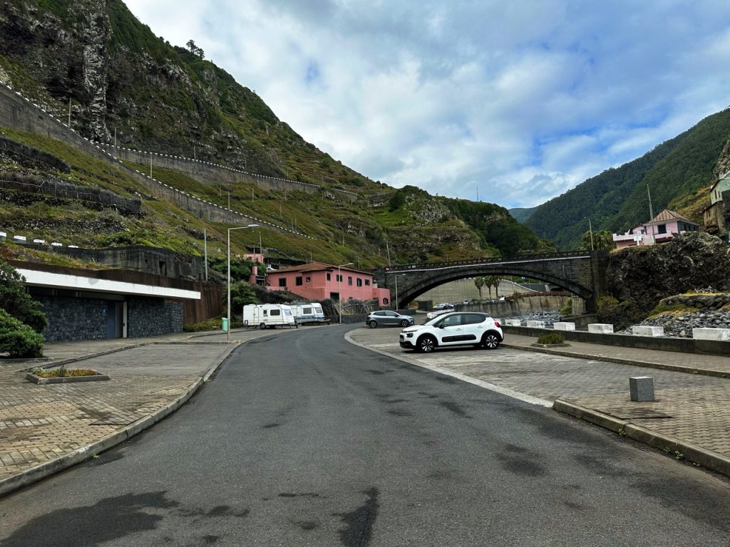 Parking in maderia