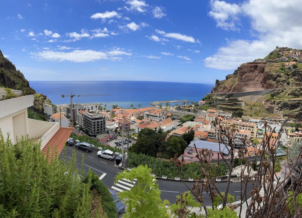 Ribeira brava airbnb