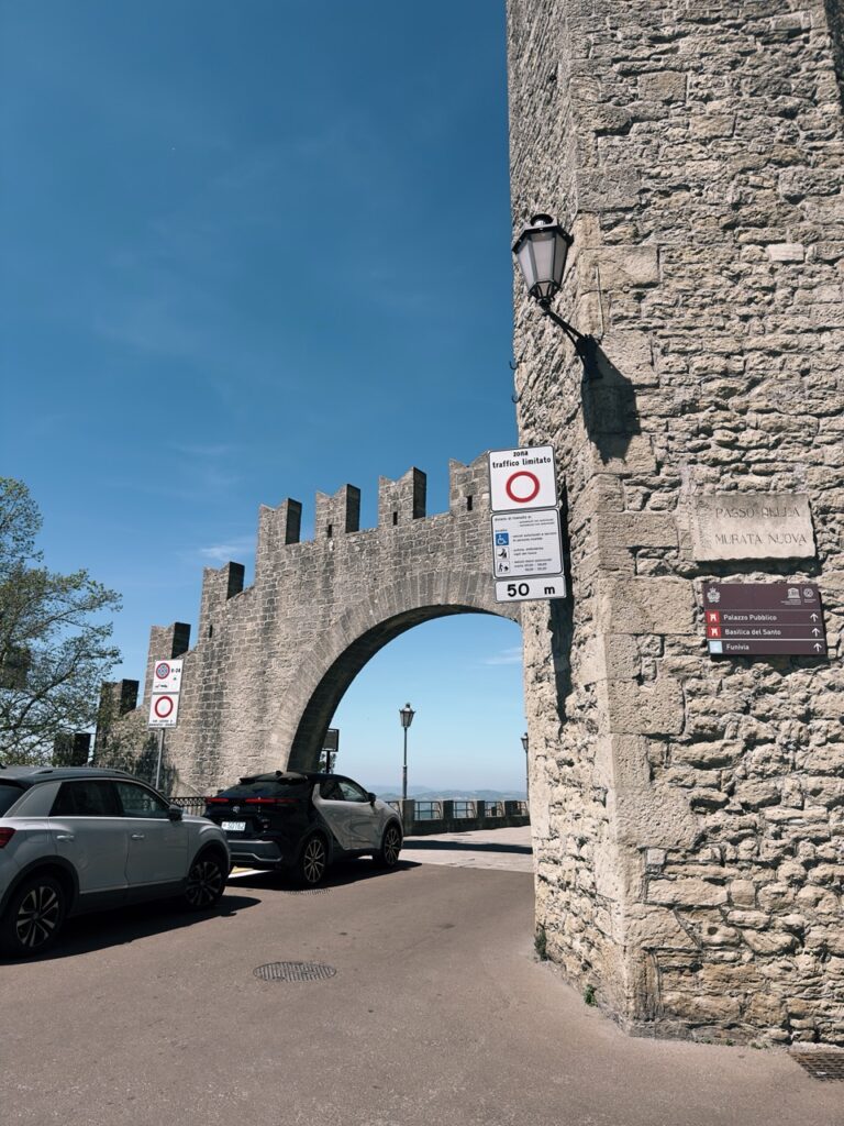 San Marino gate