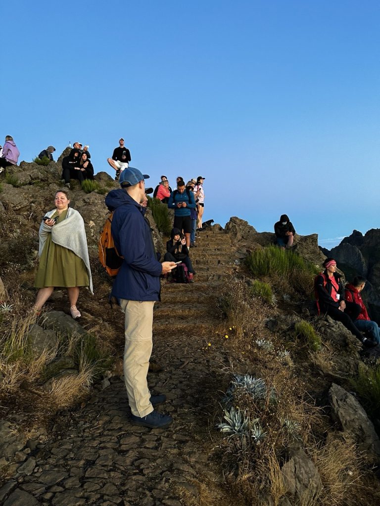 Sunrise at Miradouro do Juncal