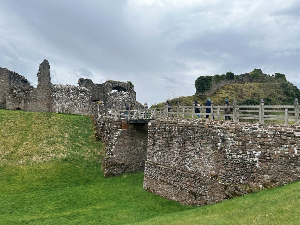 Urquhart Castle scotland Penguin stone